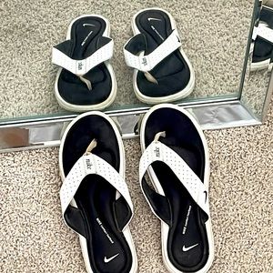White Nike Flip-Flops